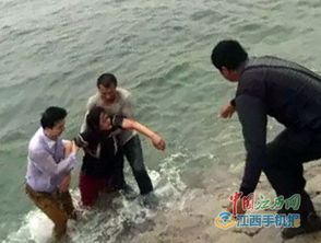 如何看待青岛玉米阿姨勇敢跳海救人